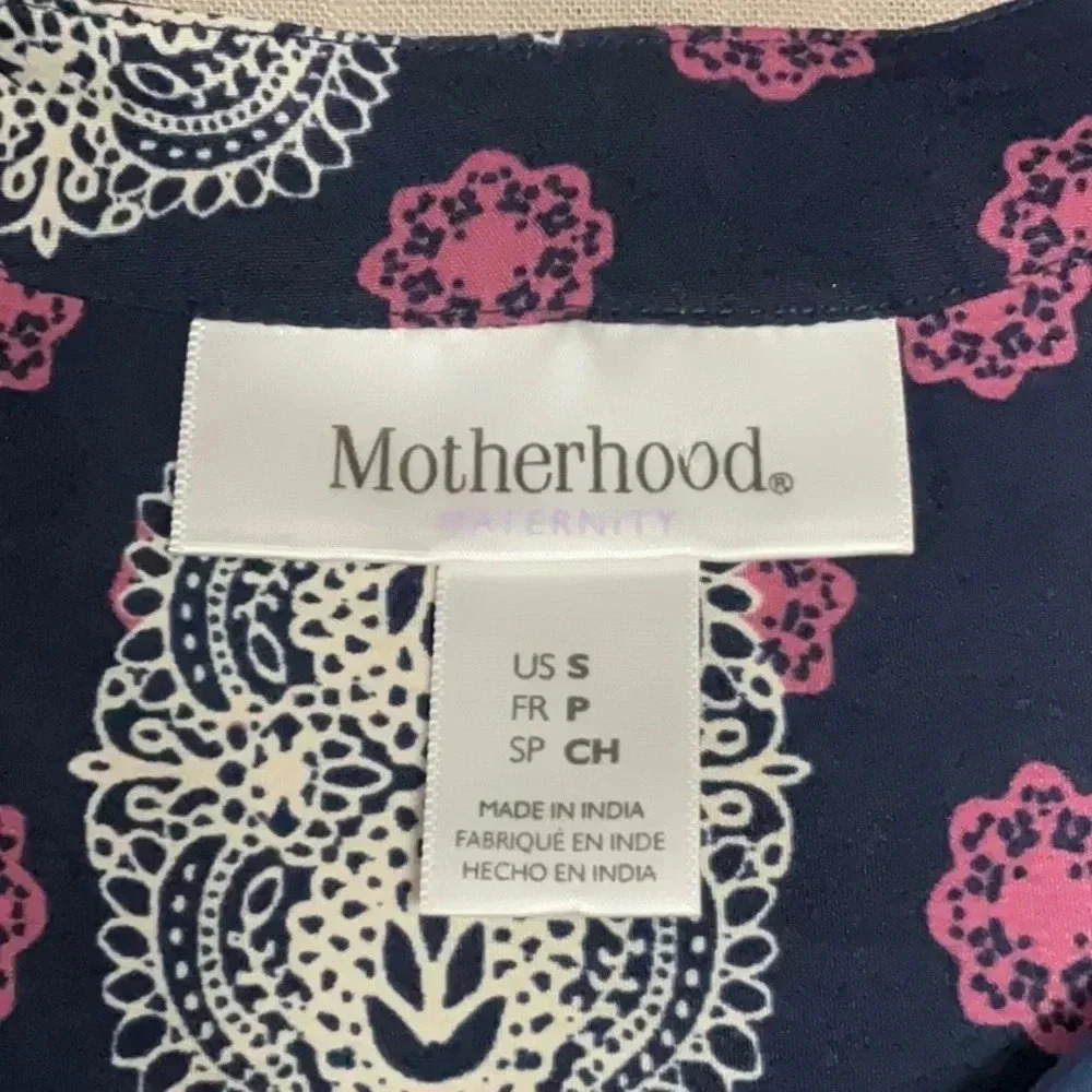 MOTHERHOOD - Picture 6 of 8